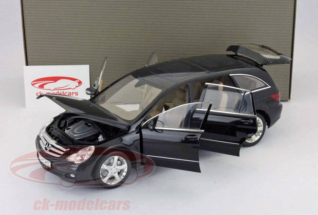Minicamps 1/18 2005 MercedesBenz R-Class