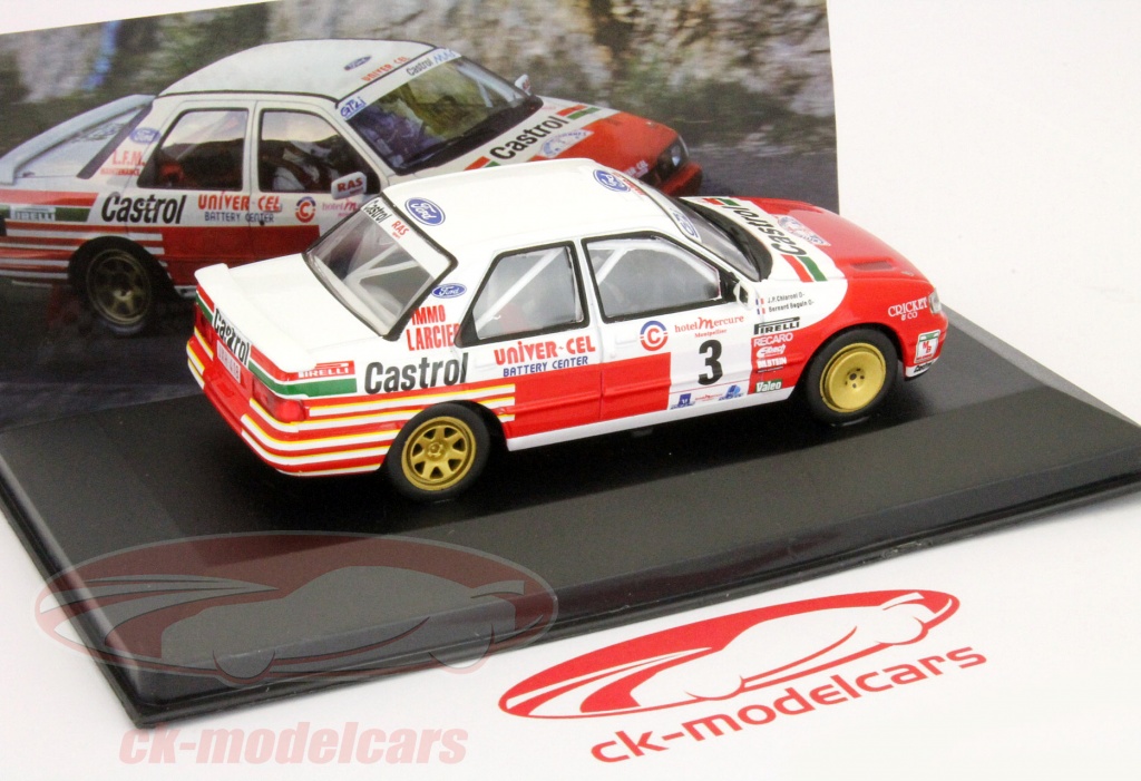 Ford Sierra Cosworth 4x4 1992 &ndash; Modello In Scala 1:18 MCG &ndash; Collezione
