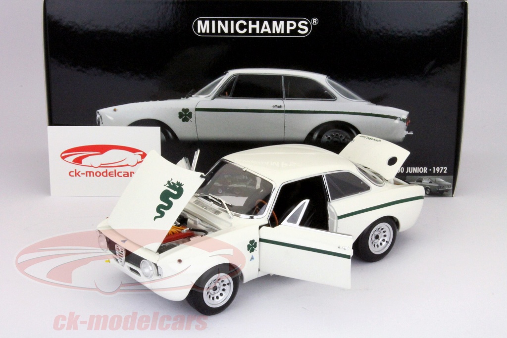 ミニカー ミニチャンプス 1/18 アルファロメオ GTA 1300 ジュニア 未