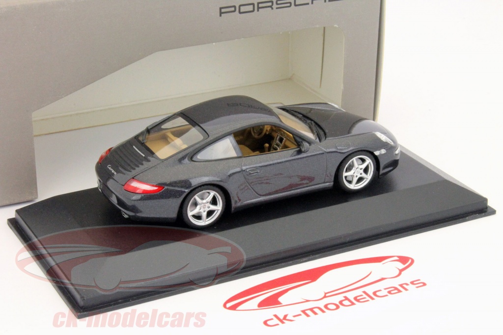 Porsche 911 Carrera S convertible 997 red (Maxichamps) 1:43