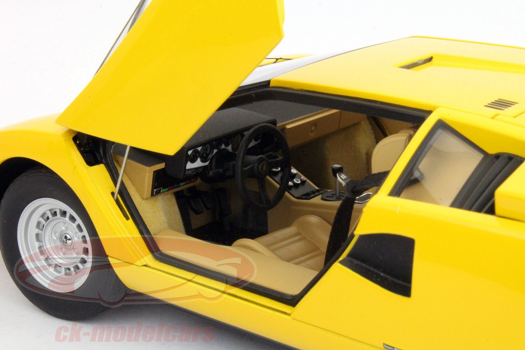 AUTOart 1:18 ランボルギーニカウンタックLP400年1974イエロー 74646 