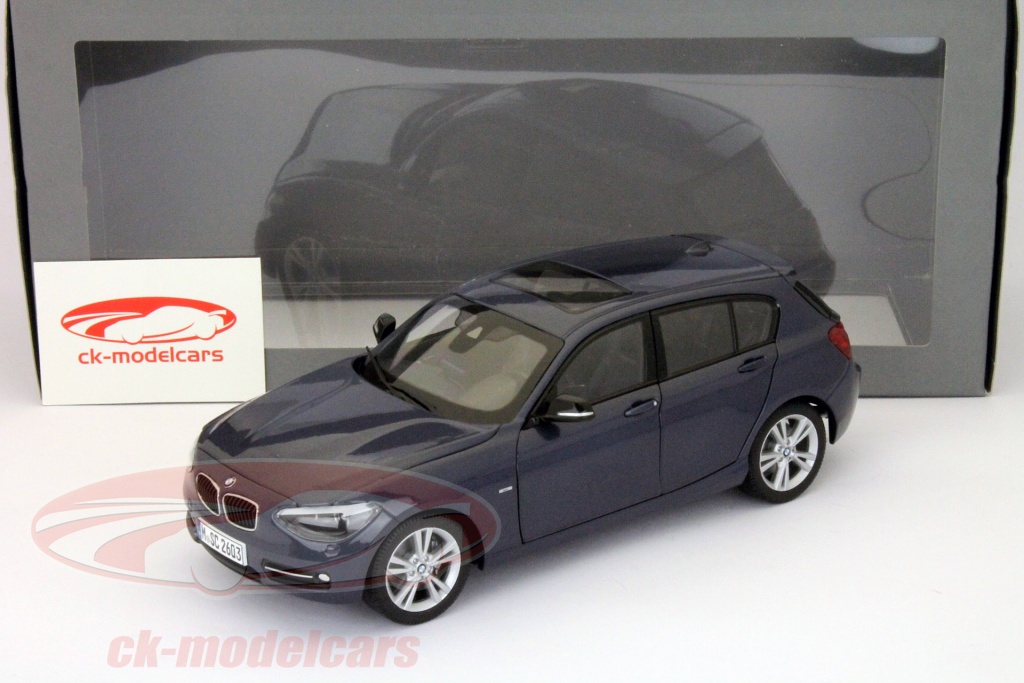 ParagonModels 1:18 BMW 1 Series (F20) dunkelblau Paragon Models PA ...