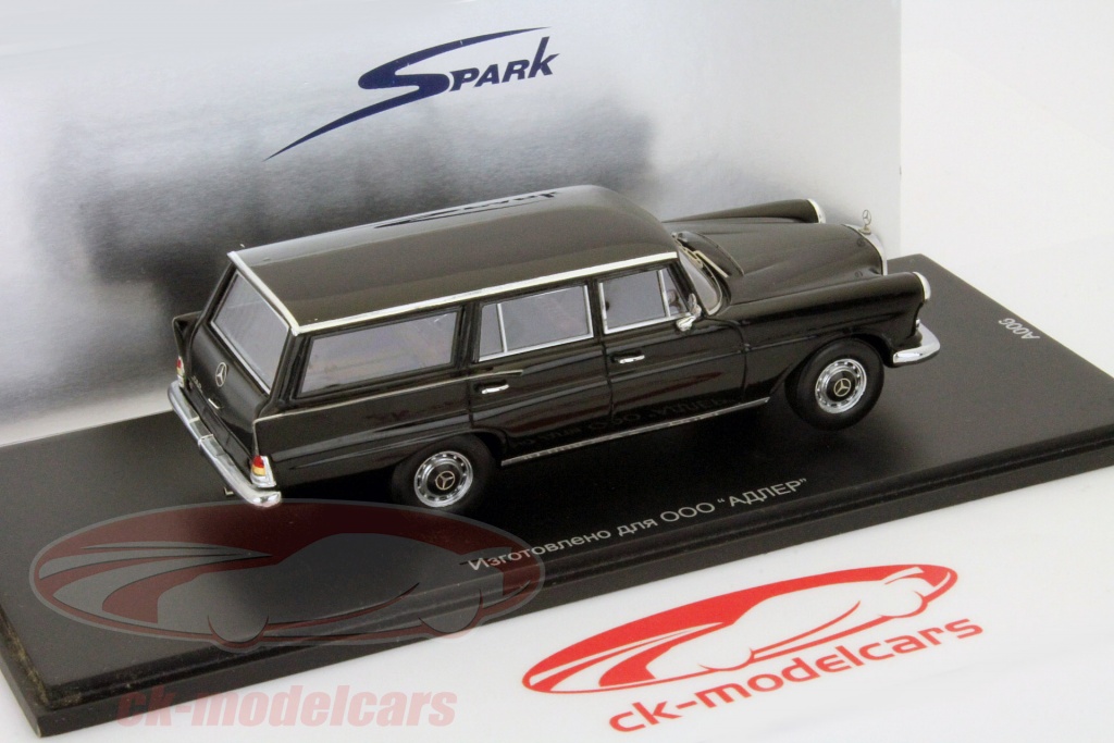 Spark 1:43 Mercedes-Benz AMG G500 4x4 année 2015 noir S4908