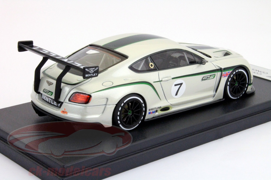 LOOKSMART LSBT03 BENTLEY Continental GT3 Concept Race Car Pearl White 1.43