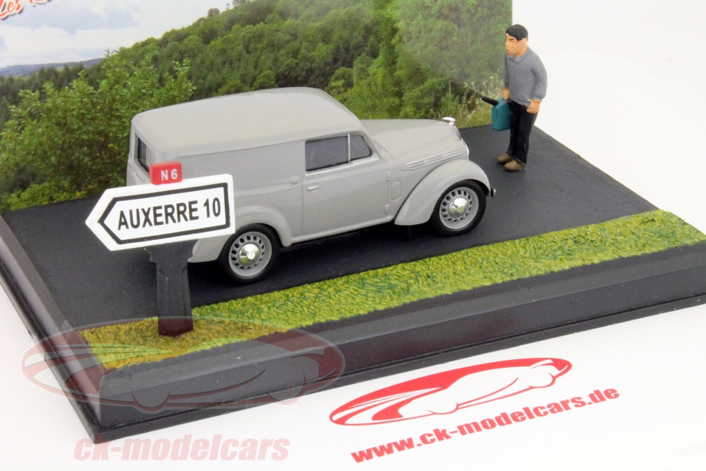 IXO 1/43 Renault 4CV Commerciale Assistance - DV6779, Boîte Fermée