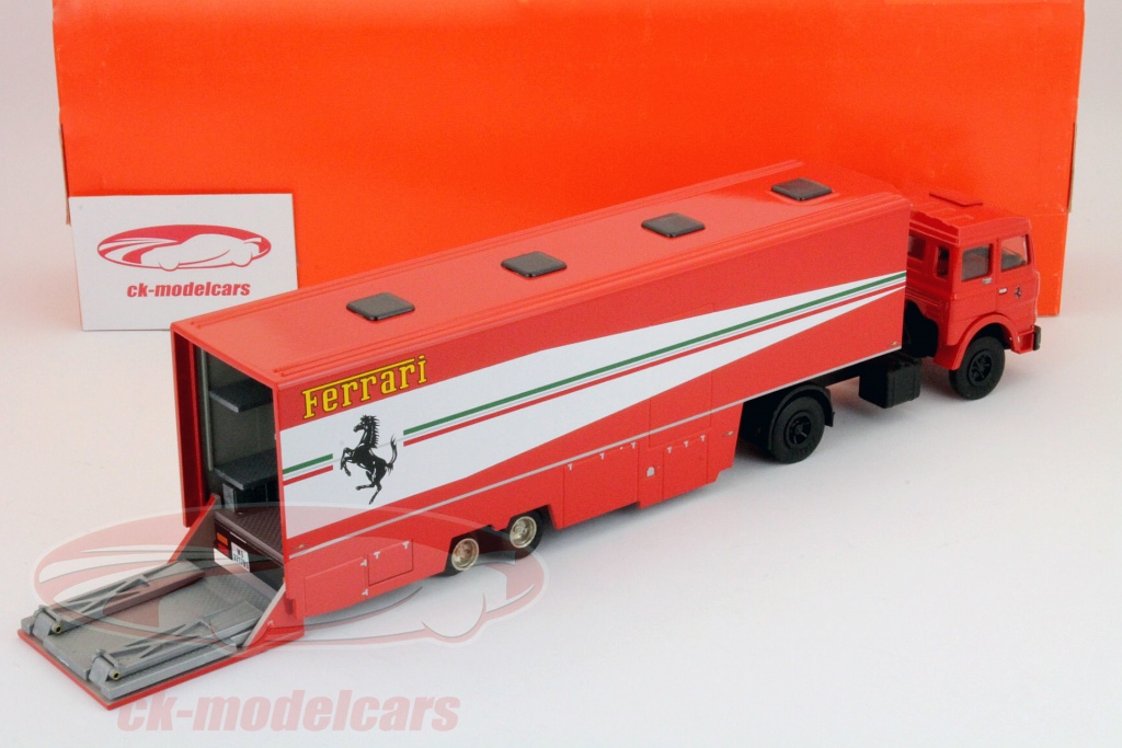 約40cmフェラーリ F1 トランスポーター 1/43 オールドカーズ（赤箱） 約40cmフェラーリ F1 トランスポーター 1/43 オールドカーズ（赤