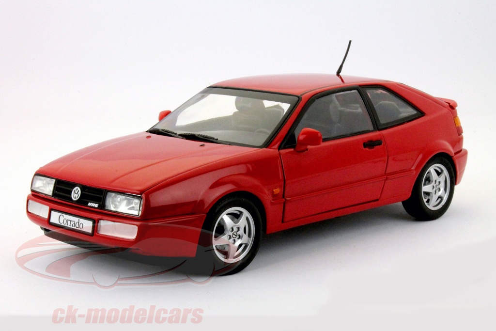 Revell 1:18 Volkswagen VW Corrado VR6 赤 088779092 モデル 車 