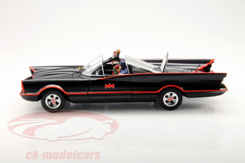 Oyun SetleriJadaSİM/2532150114006333081736Batman Batmobile 1:24 Araç ve Figürler