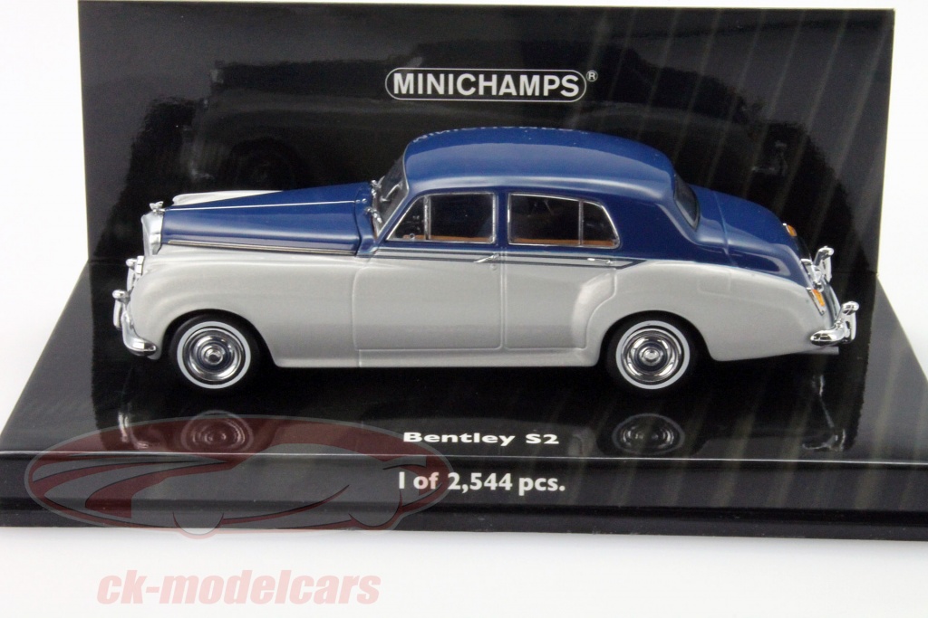 BENTLEY S2 STANDARD SALOON 1960 Bleu et Gris MINICHAMPS 1:43 EUR 57,00 - FR BENTLEY S2 STANDARD SALOON 1960 Bleu et Gris MINICHAMPS 1:43 EUR 57,00 - FR