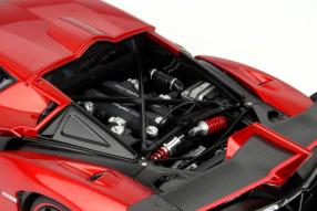 Knaller: Motor des Lamborghini Veneno im Maßstab 1:18 