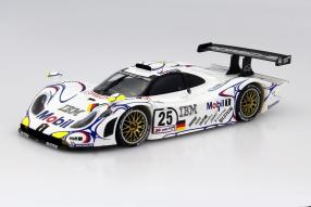 Porsche 911 GT1 Le Mans 1998 Maßstab 1:18