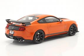 miniatures Ford Mustang Shelby GT500 1:18 GT-Spiritmodels