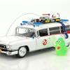 Ghost hunters for the showcase: Cadillac Ecto-1 in the format 1:18