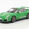  Autoart erinnert in 1:18 an den Porsche 911 GT3 RS 4.0