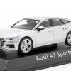 Three new exclusive models: The current Audi A8 and A7 from iScale