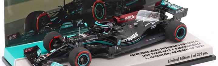 Unforgotten season: Three Minichamps-models remember the Formula-1 drama 2021 for Mercedes