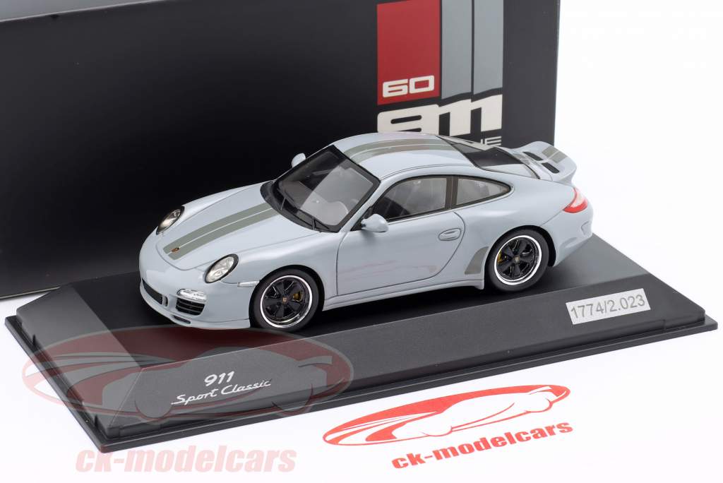 Porsche 911 (997) Sport Classic grau 1:43 Spark