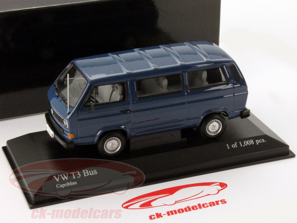 Minichamps 1/43 – VW T5 Multivan 2003 Rouge – Miniature état Neuf En Boîte