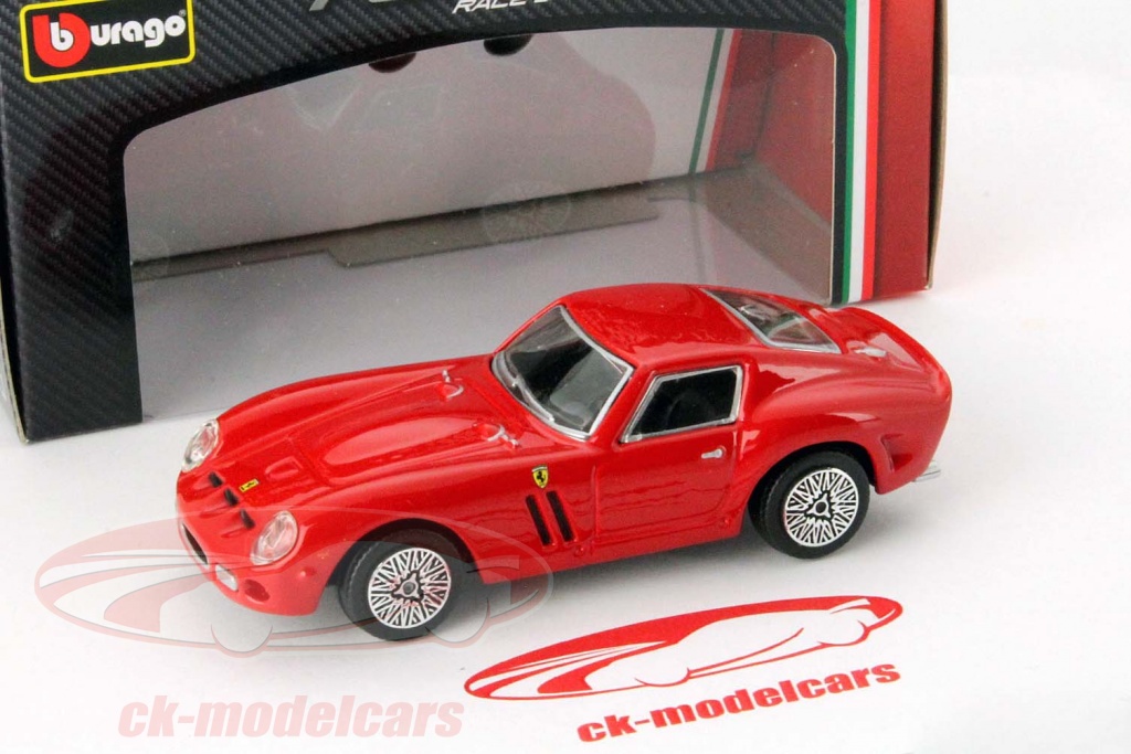 unosetentaydos - Ferrari 250 GTO 1962 de BBurago 1/24 - MODELISMO CIVIL