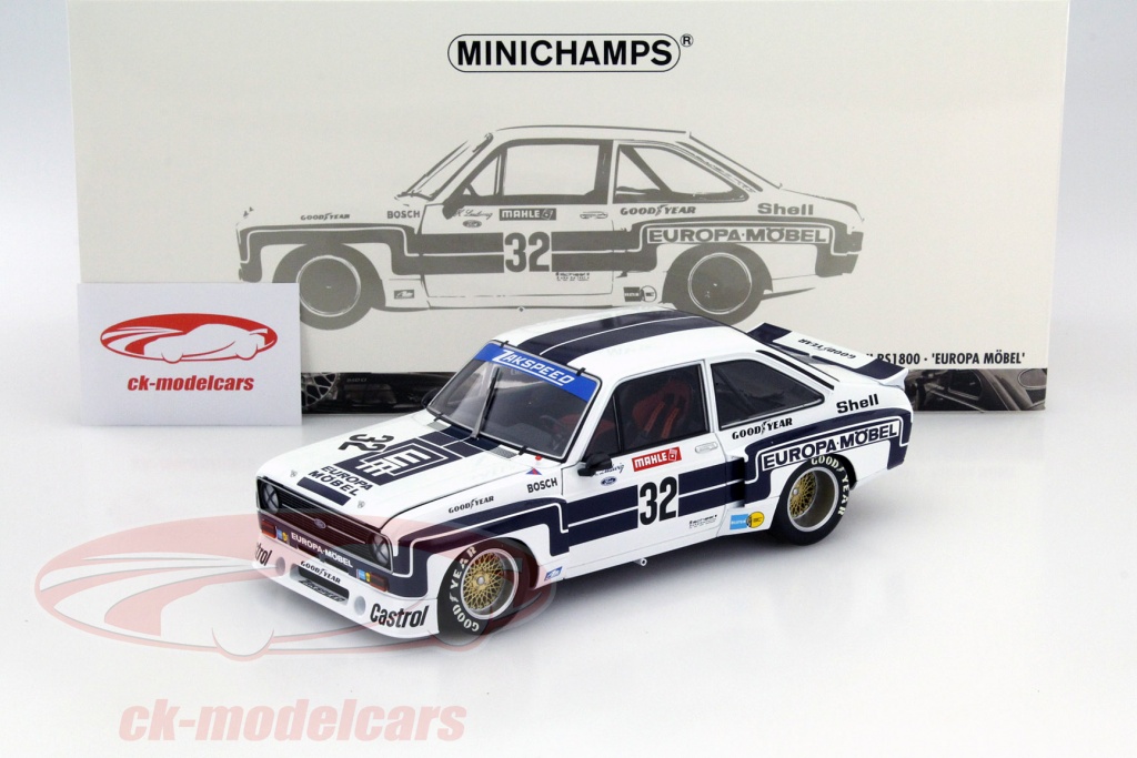 Ford Escort II RS2000 (lhd) White 1:18 150084300 MINICHAMPS diecast