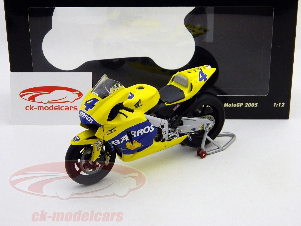 ミニチャンプス 1/12 MotoGP 2005年 YAMAHA YZR-M1 #46 V.ロッシ