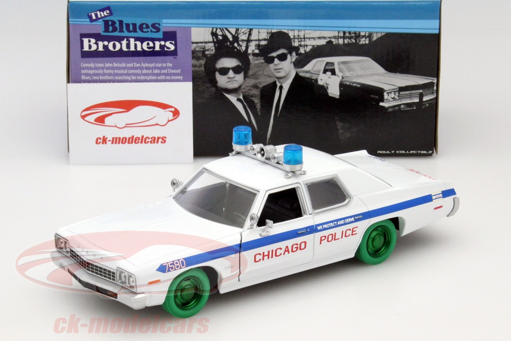 Dodge Monaco Chicago Police Department Blues Brothers 1980 White Green 1 24 Greenlight