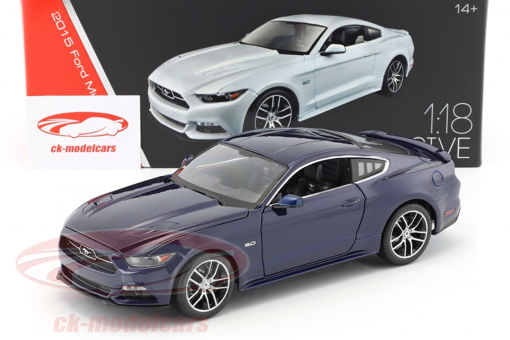 Ford Mustang Gt Year 2015 Dark Blue 1 18 Maisto