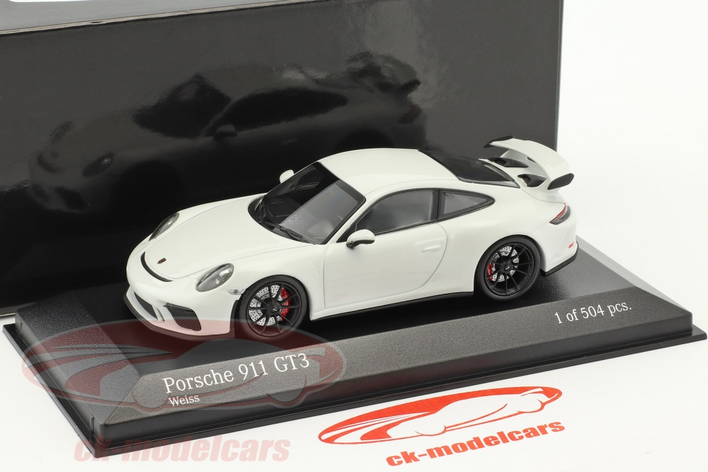 Minichamps 1:43 Porsche 911 (991.1) GT3 Test Nürburgring 2012 silver