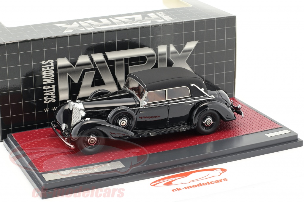 Modèle Réduit Mercedes Benz - 770k Cabriolet 1938 With Eva Braun And Ss Military Guard Figures 1938 White