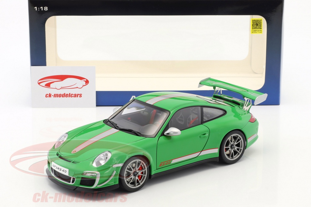 Porsche 911 997 Gt3 Rs 4 0 Year 2011 Green 1 18 Autoart