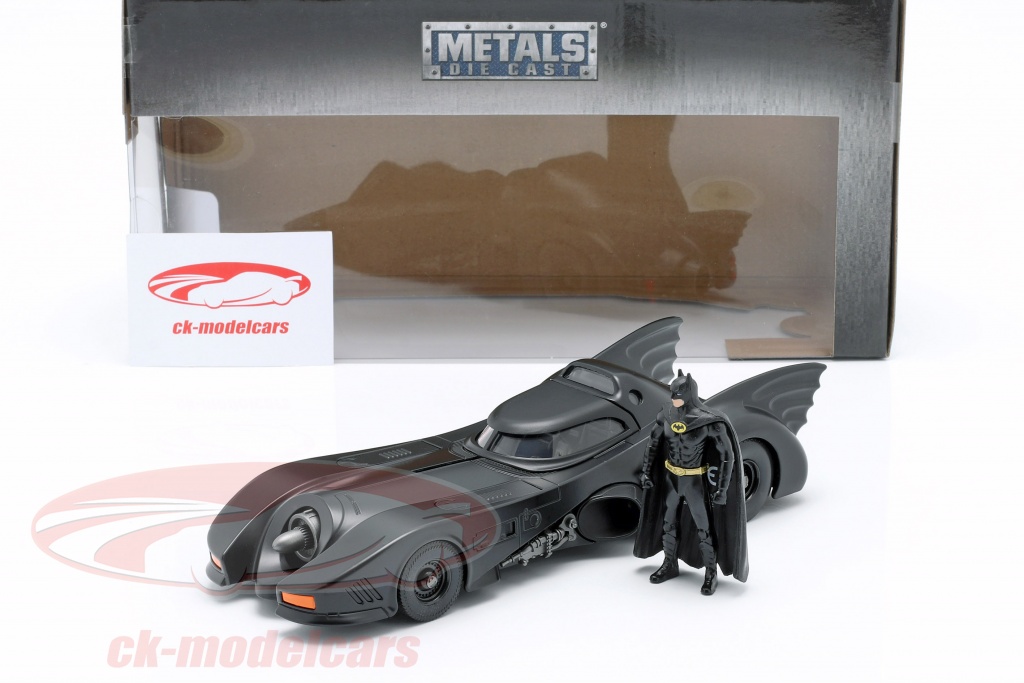 Jadatoys 1:24 Batmobile mit Batman Figur Film Batman 1989