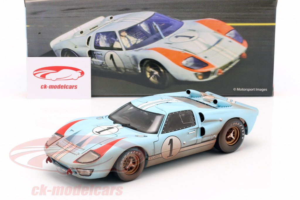Shelby 1:18 1966 Ford GT-40 MK II #7 Le Mans Racing Car Diecast Model Collection 