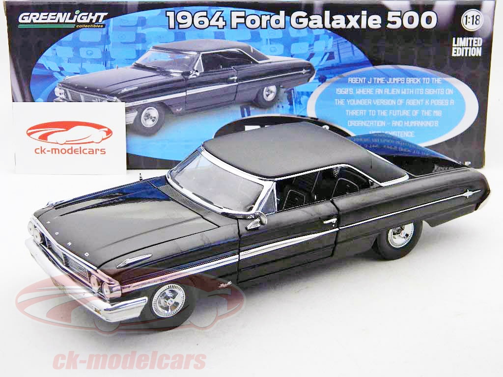 GL/'64 Fordフォード Galaxieギャラクシー MIB 1/18