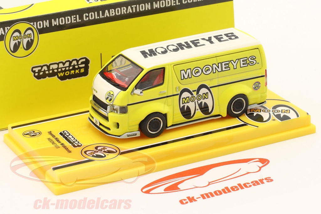 Tarmac Works 1:64 Toyota Hiace Widebody Mooneyes 黄色T64-038ME 