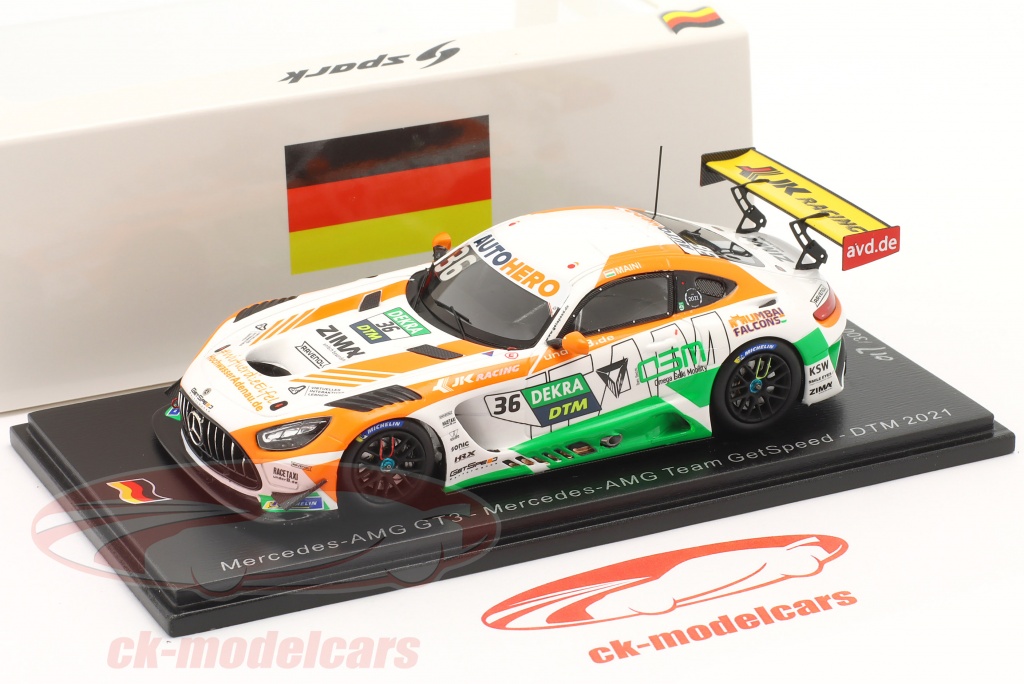 MERCEDES AMG GT GT3 1/43 SPARK
