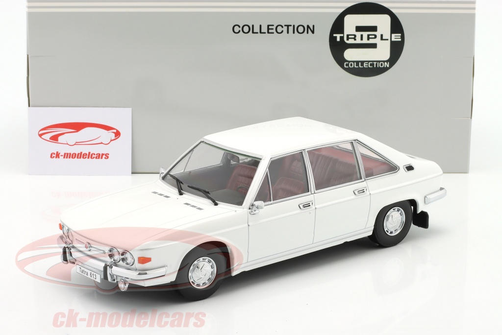 Tatra 613 1979 rouge Triple9 1/18 - Collection