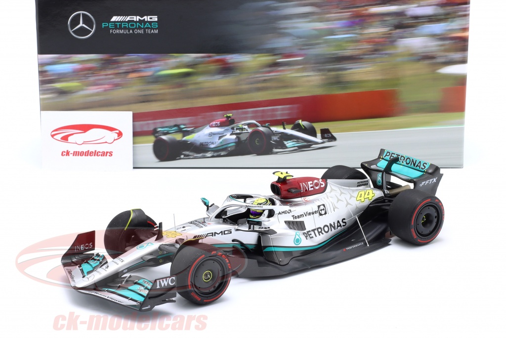 Minichamps 1:18 Lewis Hamilton Mercedes-AMG F1 W13 #44 formule 1 2022  113220044 modèle voiture 113220044 4012138764385