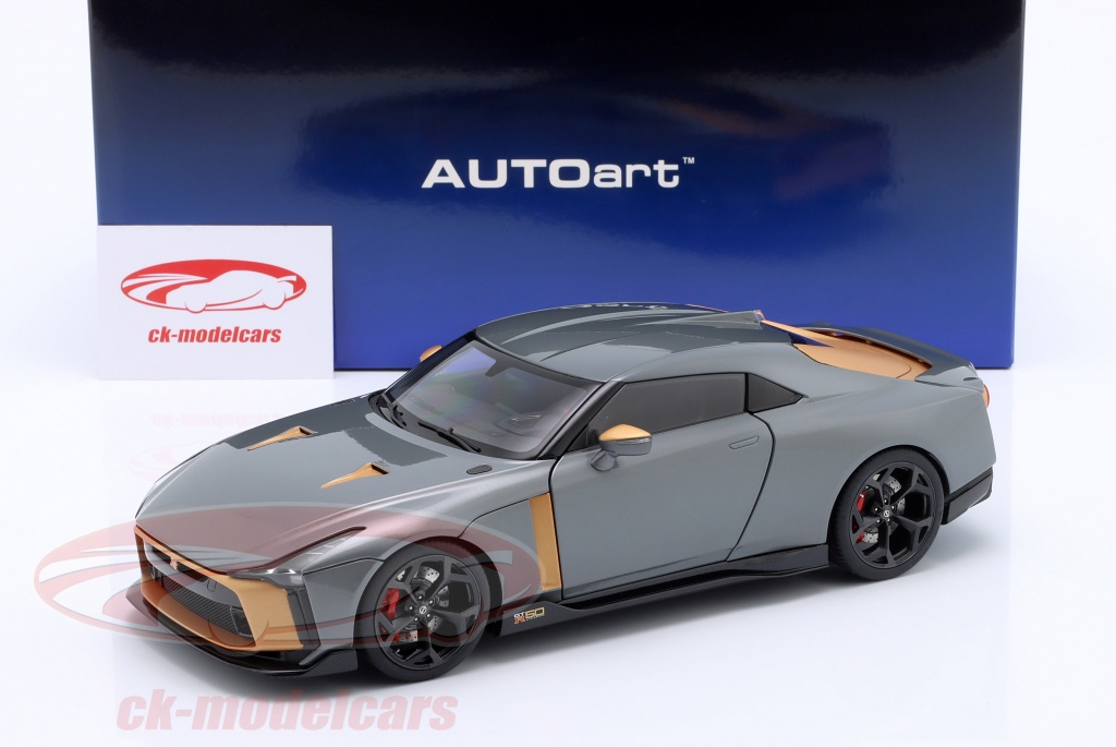 AUTOart 1:18 Nissan GT-R50 Year 2020 silver, gold 77510 model car 77510 ...